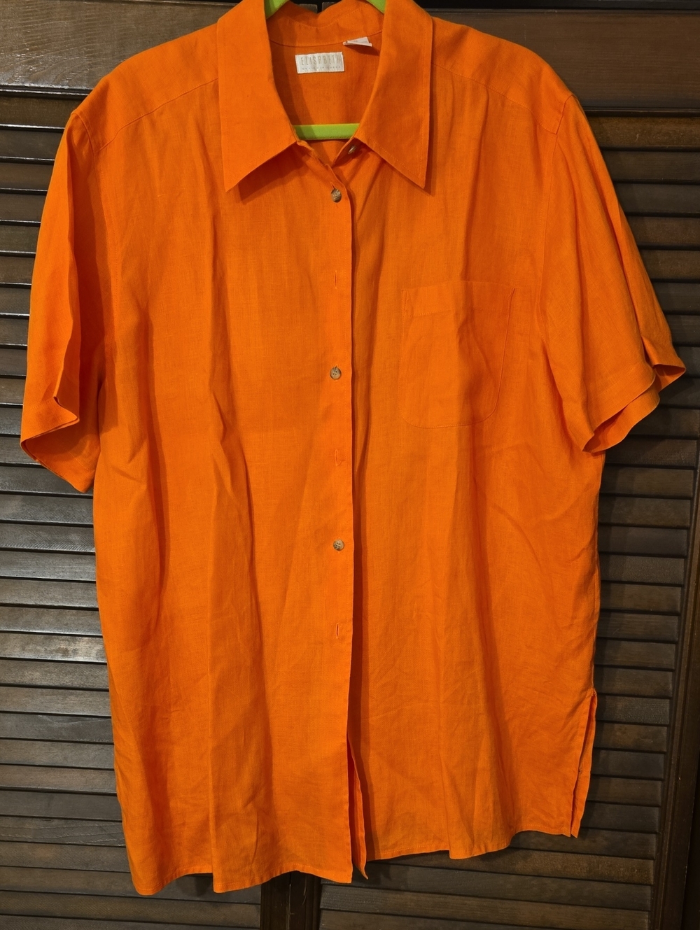 Liz Claiborne Women’s Short-Sleeve Button-Down Shirt in Vivid Orange